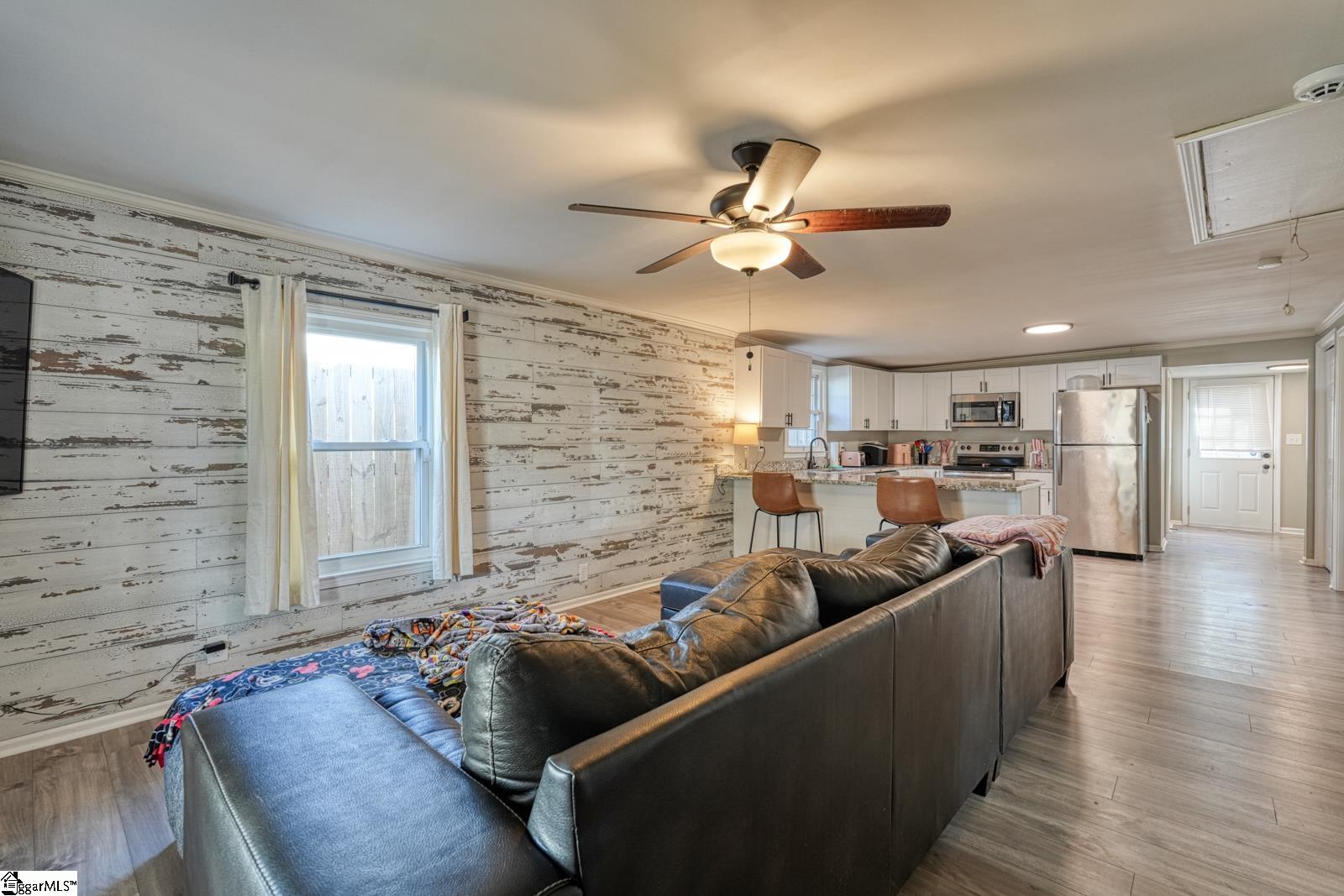 115 May Street Easley, SC 29640 - Photo 2 of 30