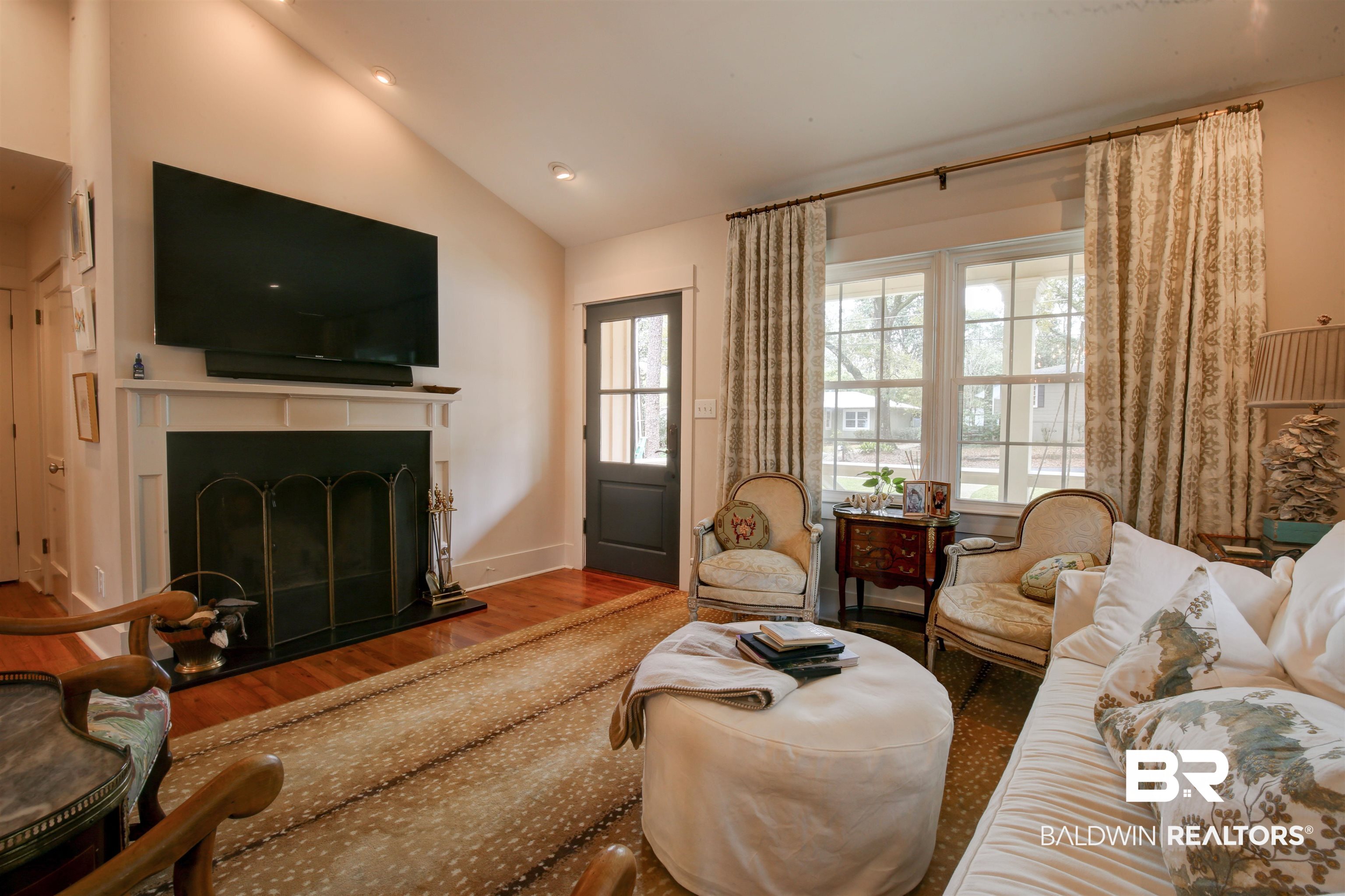 206 Pier Avenue Fairhope, AL 36532 - Photo 8 of 26 Fireplace