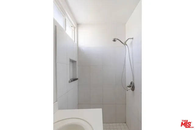 a view of an ocean from a yard