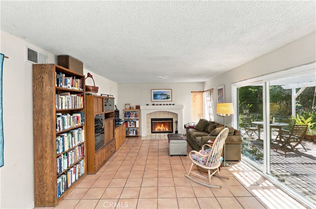 439 Mission Grove Parkway North Riverside, CA 92506 - Photo 16 of 56 Gallery Image 16