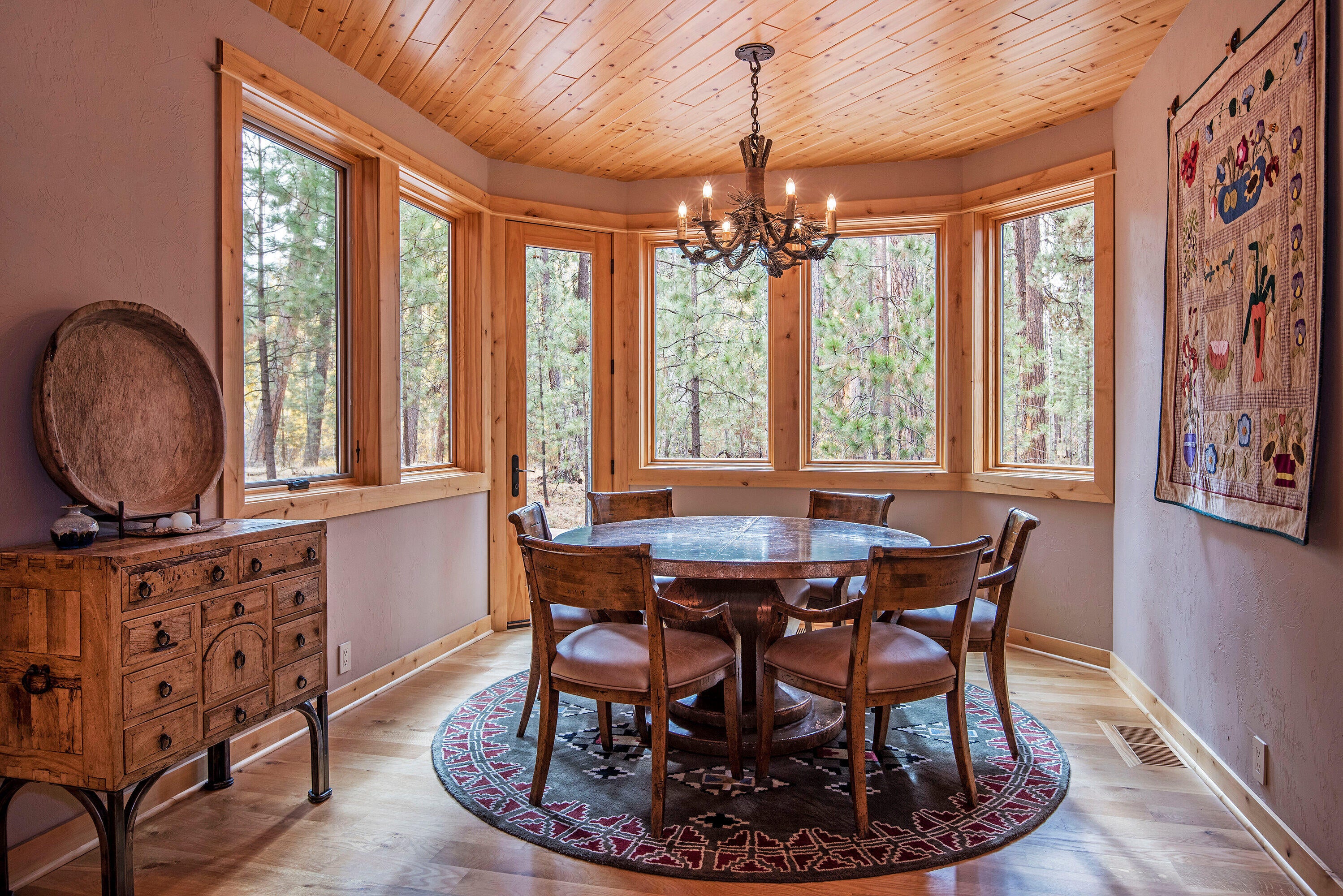 13845 Bishops Cap, Unit EM28 Black Butte Ranch, OR 97759 - Photo 10 of 34 10