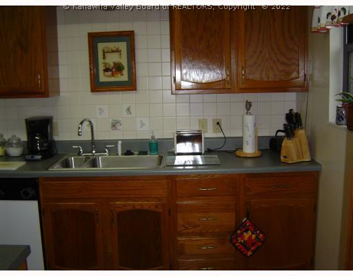 116 Hedrick Road Scott Depot, WV 25560 - Photo 4 of 6 Kitchen.