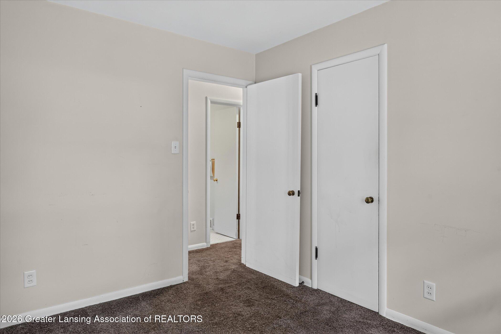 12419 East Greenfield Road Lansing, MI 48917 - Photo 26 of 46 26-12419-E-Greenfield-Rd-Lansing-WindowS