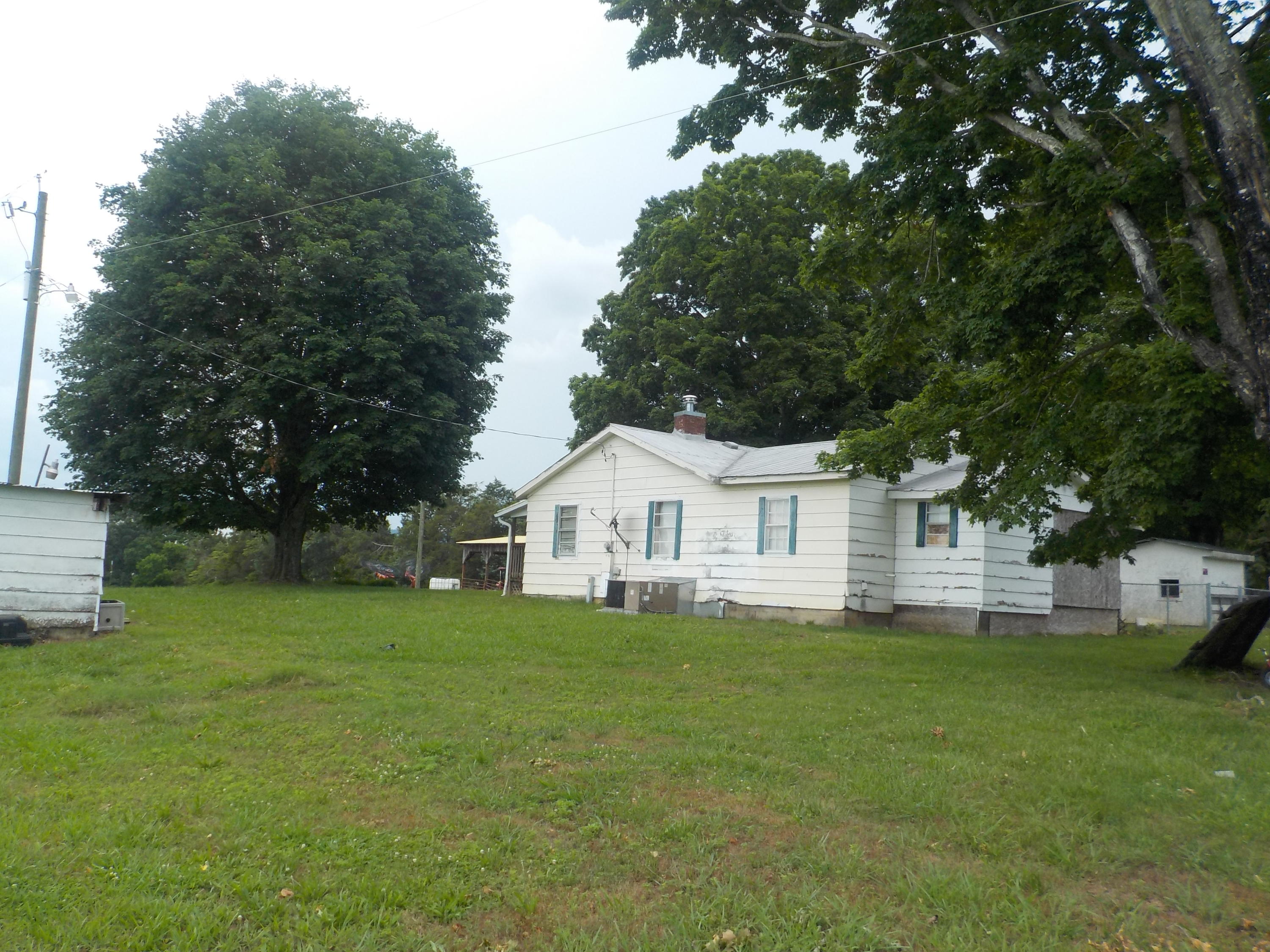 177 Foster Road Blaine, TN 37709 - Photo 3 of 23 013