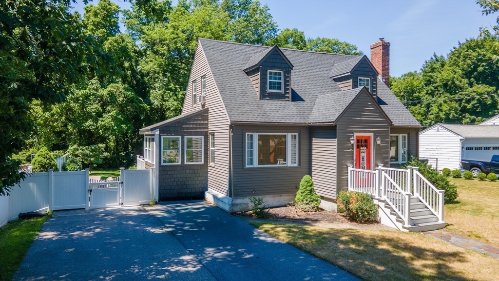 14 Cook Street Hopedale, MA 01747 - Photo 7 of 42