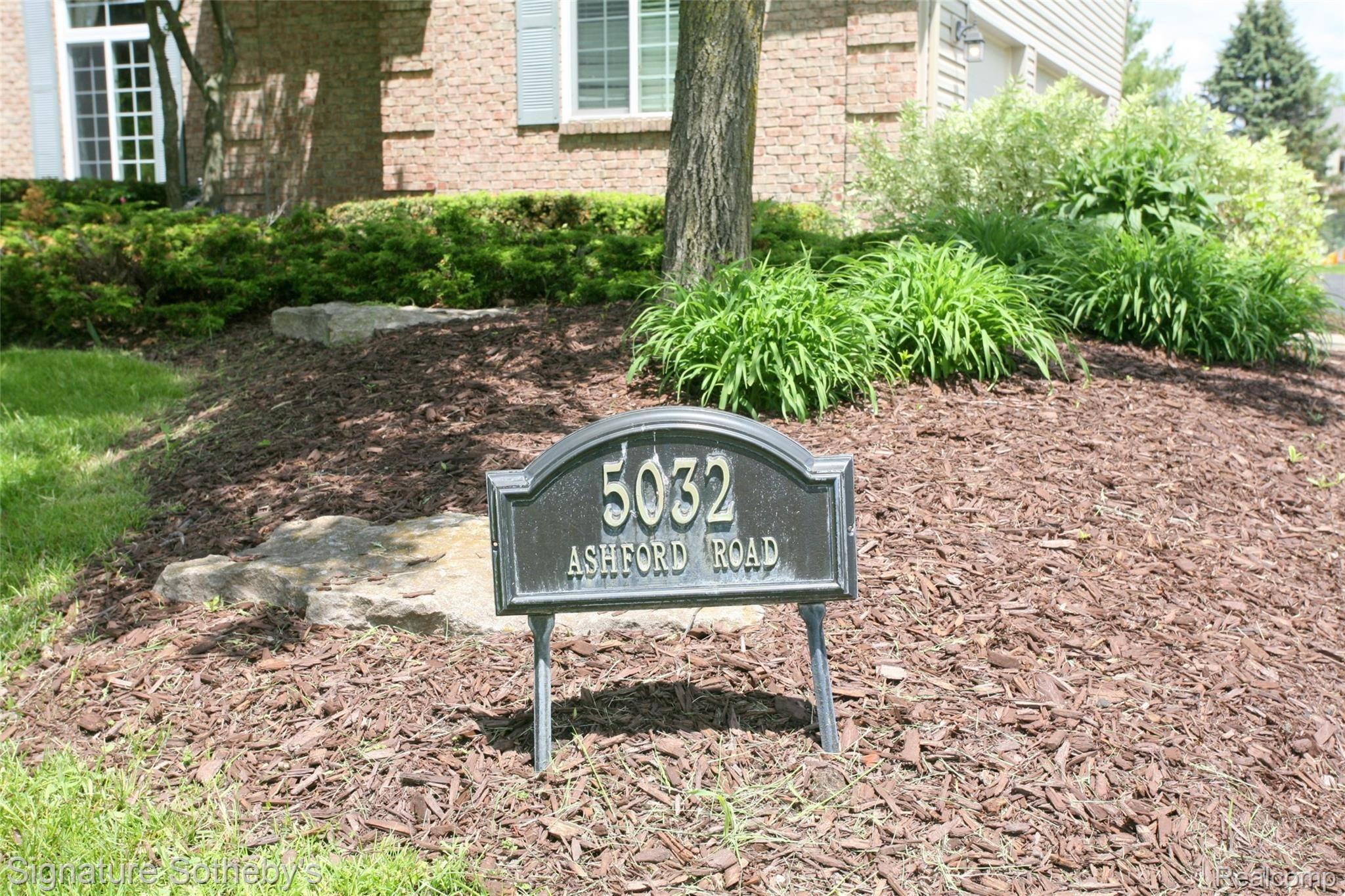 5032 Ashford Road Clarkston, MI 48348 - Photo 48 of 49 Great Address