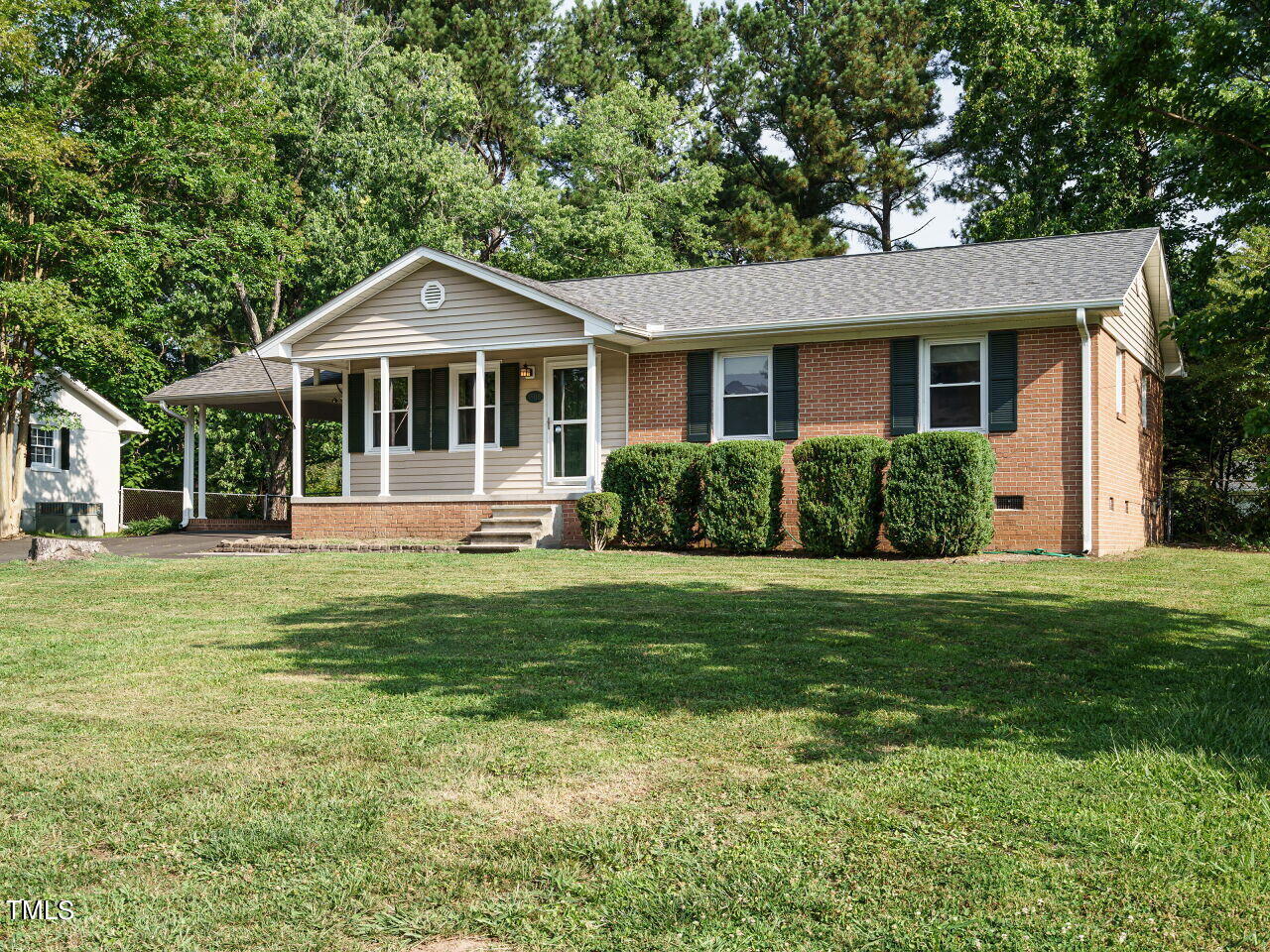 1505 Sedwick Road Durham, NC 27713 - Photo 3 of 30 003-1280x960-corner-view