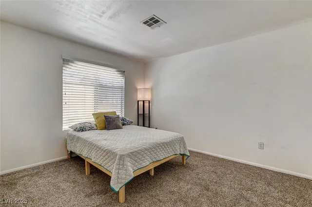 $319,900 | 916 Twinkling Sky Avenue, Henderson, NV 89015