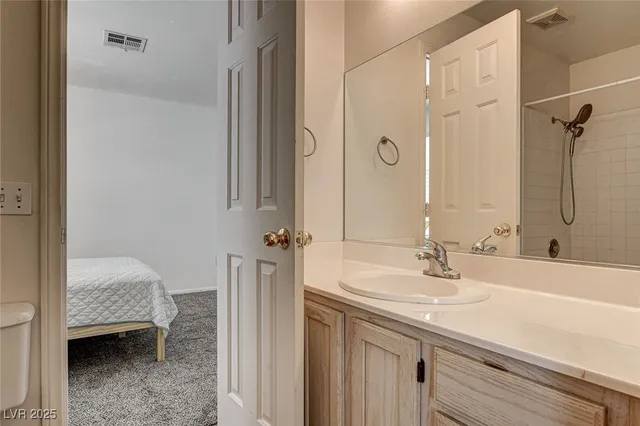 $319,900 | 916 Twinkling Sky Avenue, Henderson, NV 89015