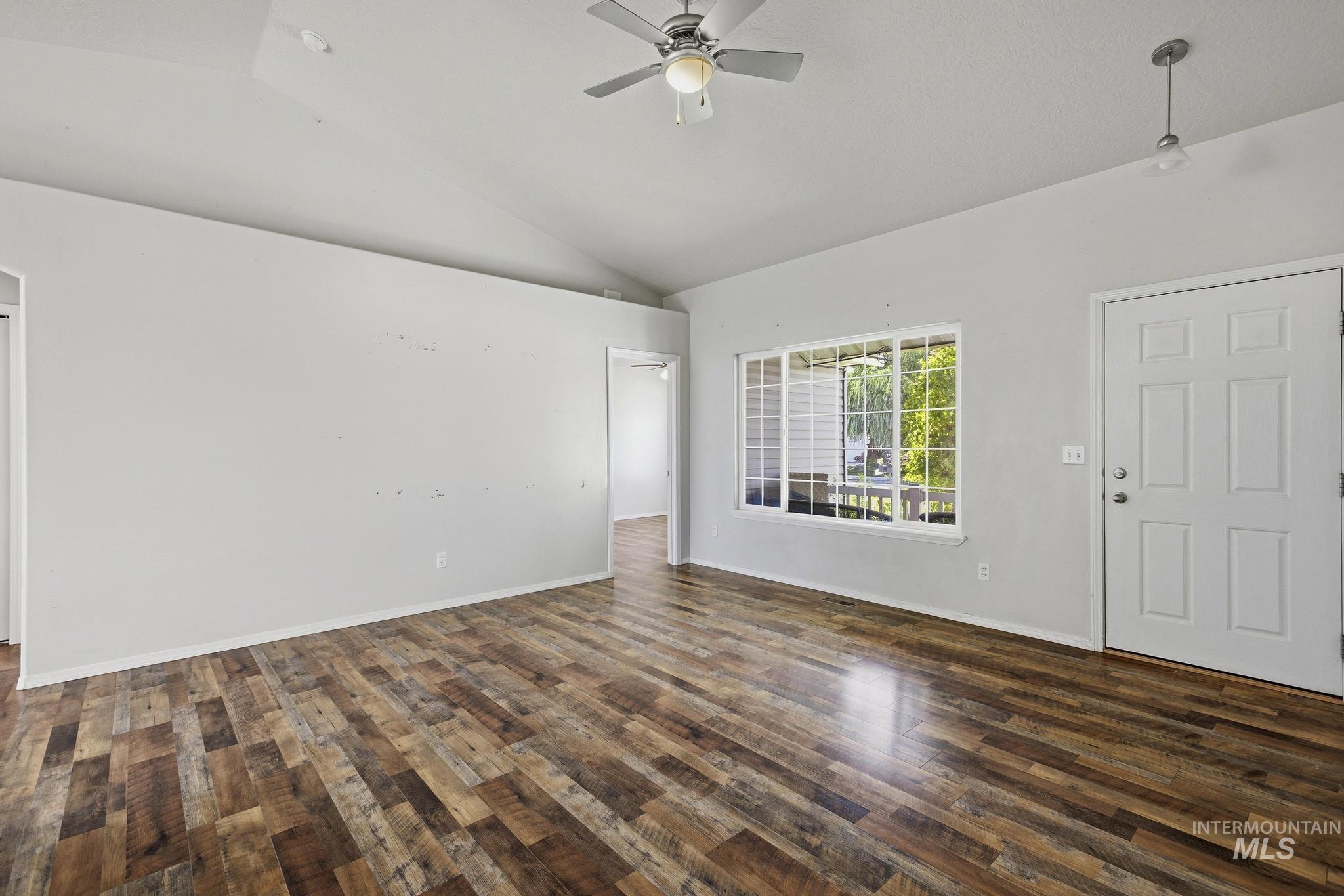 2611 Carnegie Street Caldwell, ID 83607 - Photo 7 of 46
