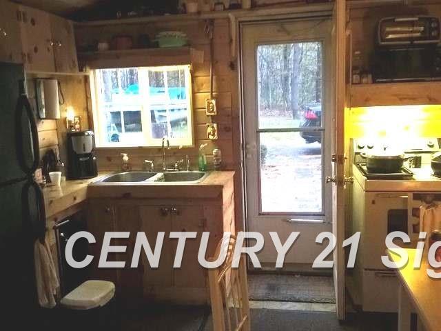 1715 East Highwood Road Beaverton, MI 48612 - Photo 8 of 12