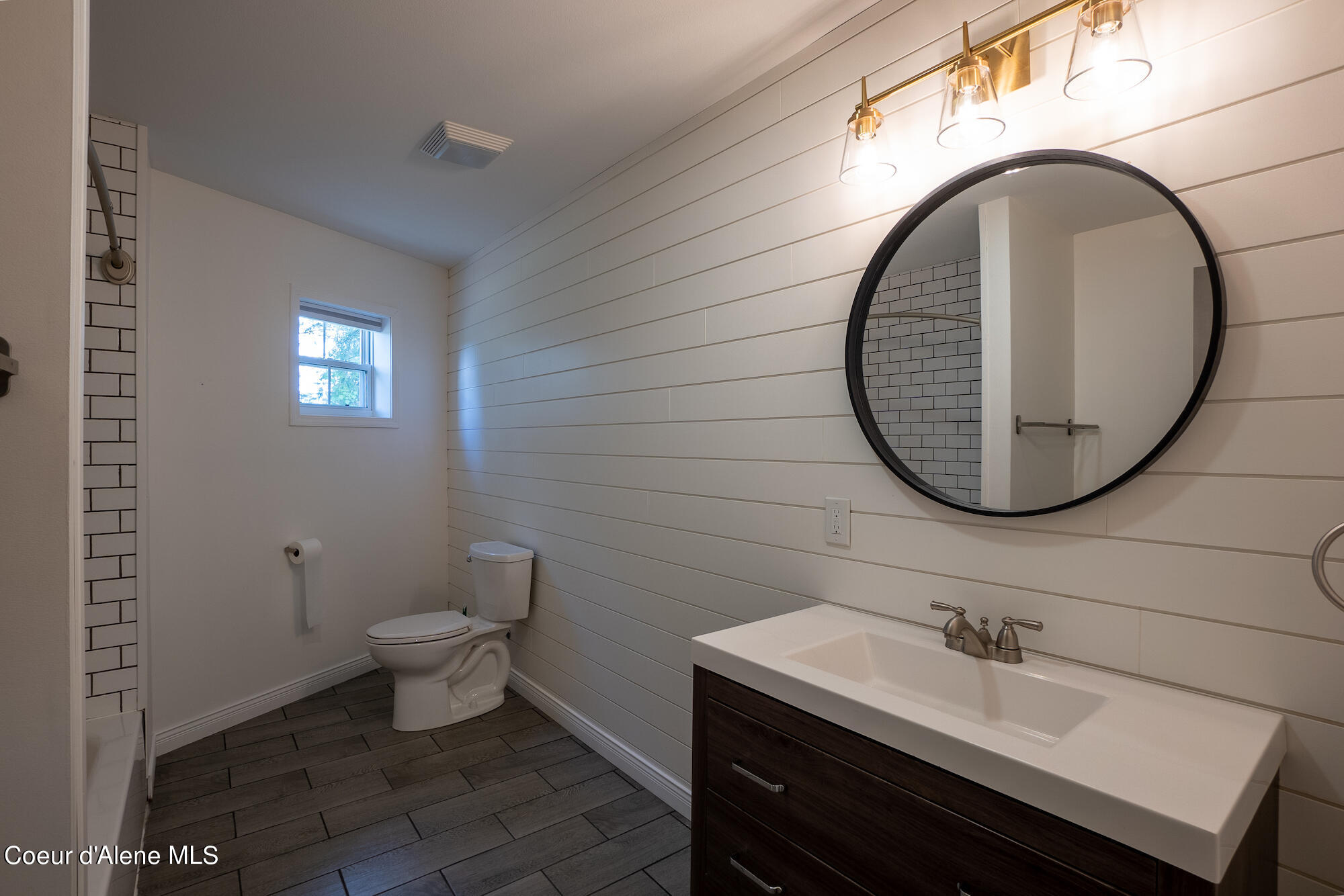 1588 Sunrise Road Bonners Ferry, ID 83805 - Photo 14 of 23 Full Bath Main