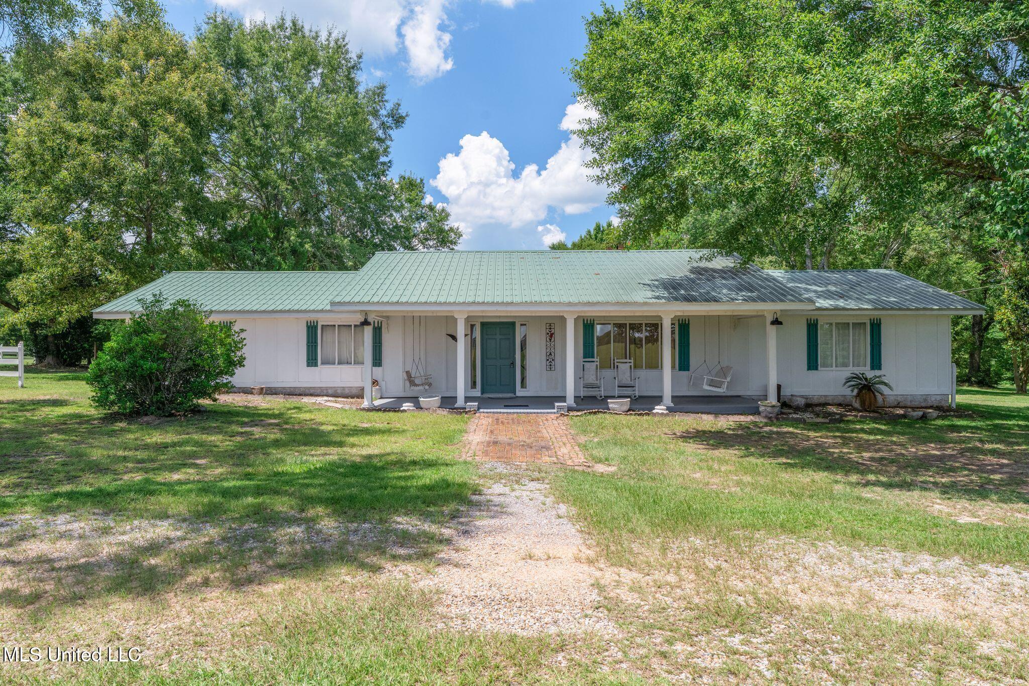 116 Monk Mitchell Road Picayune, MS 39466 - Photo 2 of 65 116_Monk_Mitchell_Rd-1