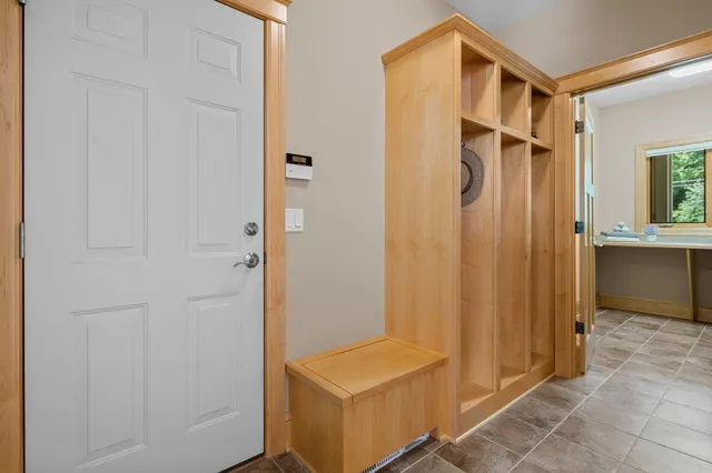 $1,000,000 | 1411 Archwood Road, Minnetonka, MN 55305