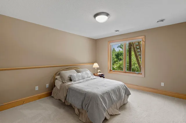 $1,000,000 | 1411 Archwood Road, Minnetonka, MN 55305