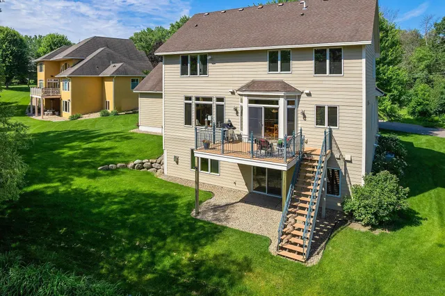 $1,000,000 | 1411 Archwood Road, Minnetonka, MN 55305