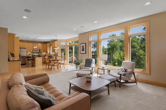 $1,000,000 | 1411 Archwood Road, Minnetonka, MN 55305