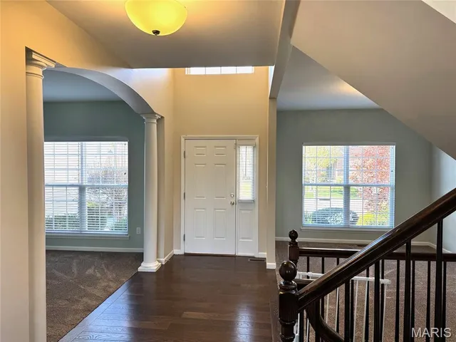 $519,900 | 84 South Ridgewynd Court, Lake St. Louis, MO 63367