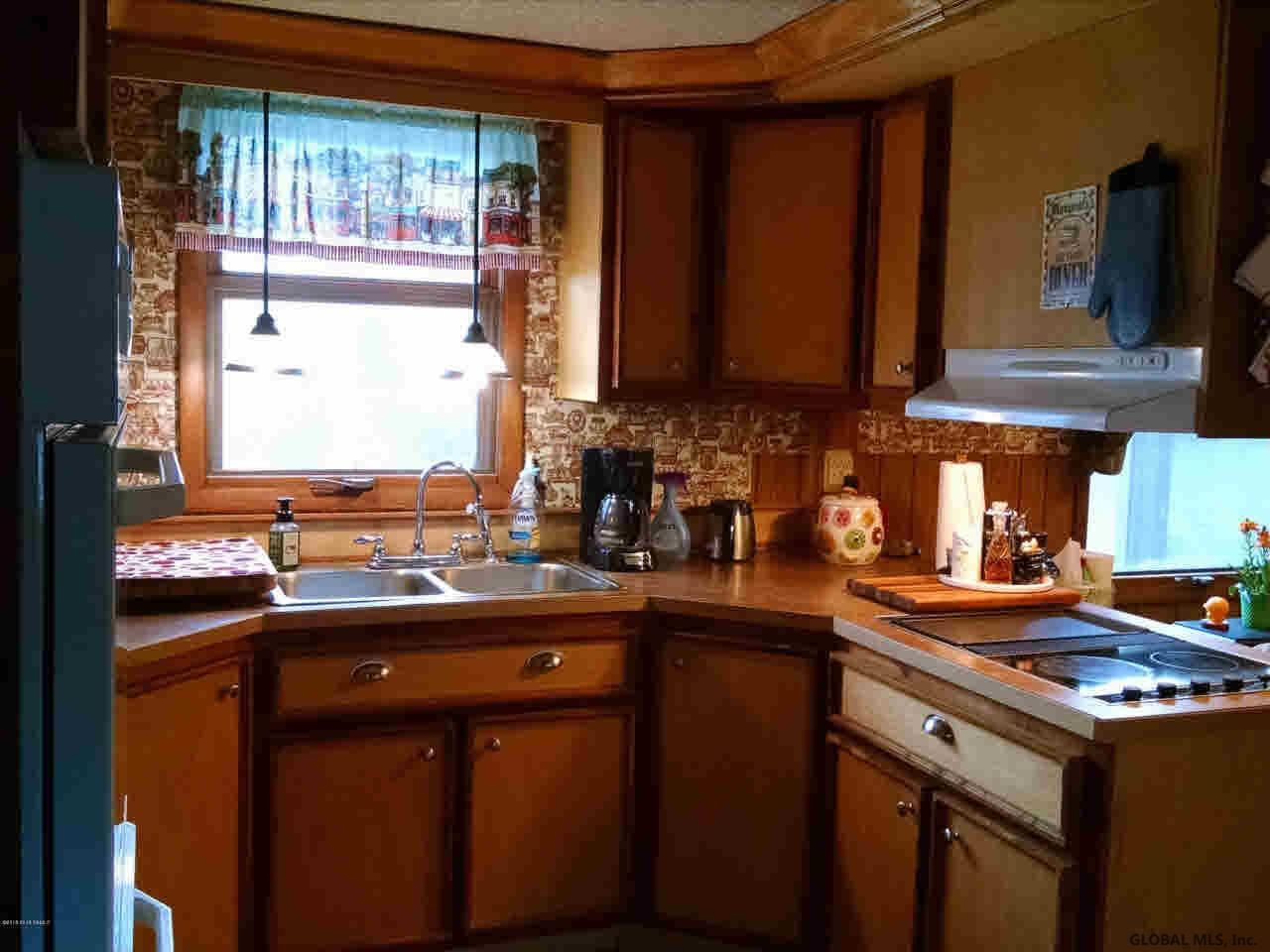 24 Sharon Park Road Crown Point, NY 12928 - Photo 4 of 18 Photo 4