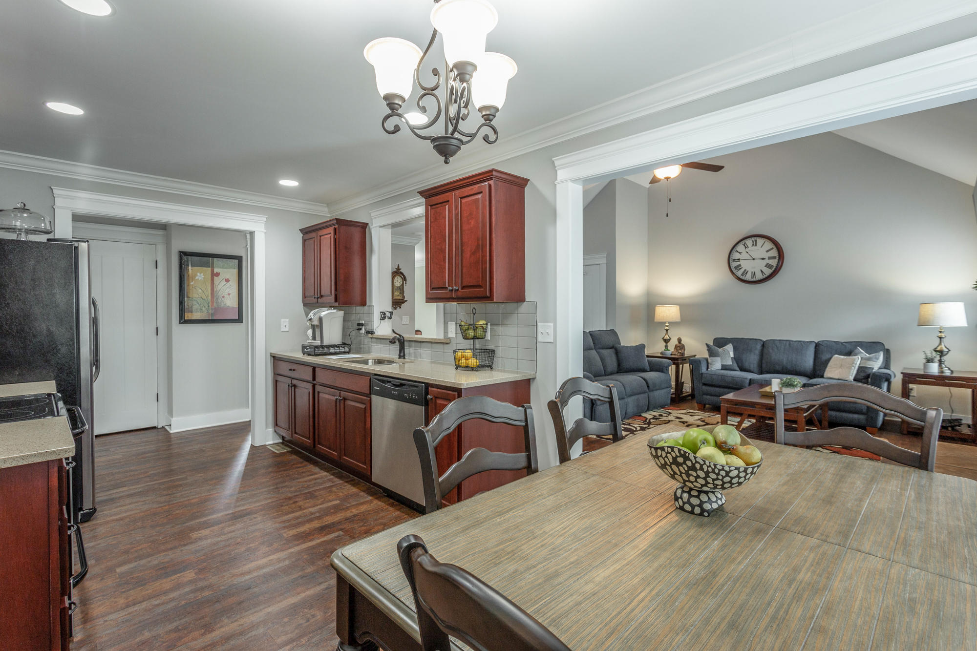 10565 Fielding Road, Unit 565 Ooltewah, TN 37363 - Photo 14 of 60 Eat In Kitchen