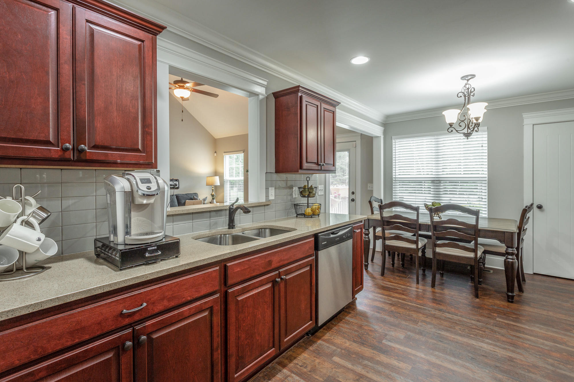 10565 Fielding Road, Unit 565 Ooltewah, TN 37363 - Photo 15 of 60 Eat In Kitchen
