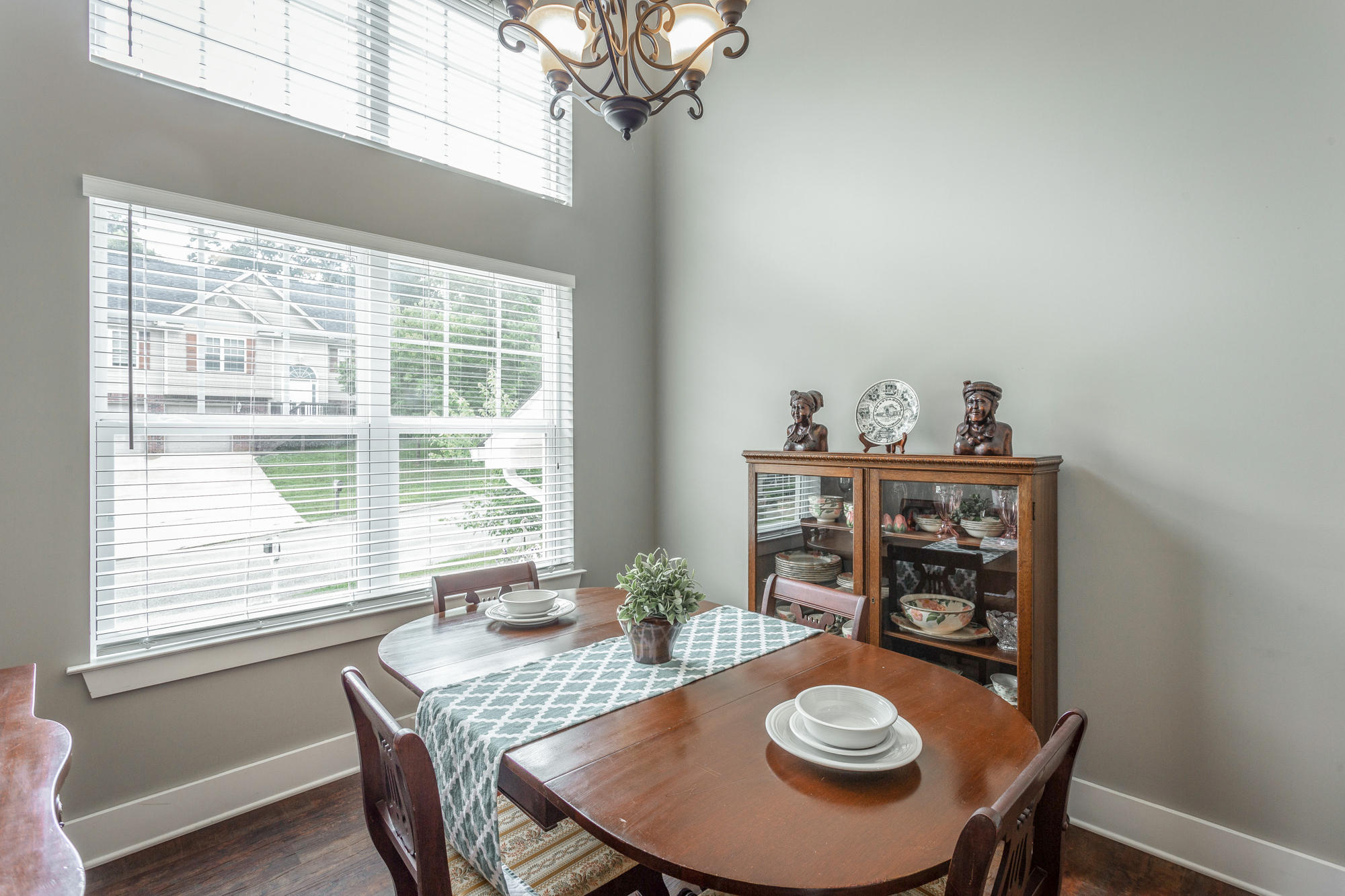 10565 Fielding Road, Unit 565 Ooltewah, TN 37363 - Photo 21 of 60 Formal Dining Room