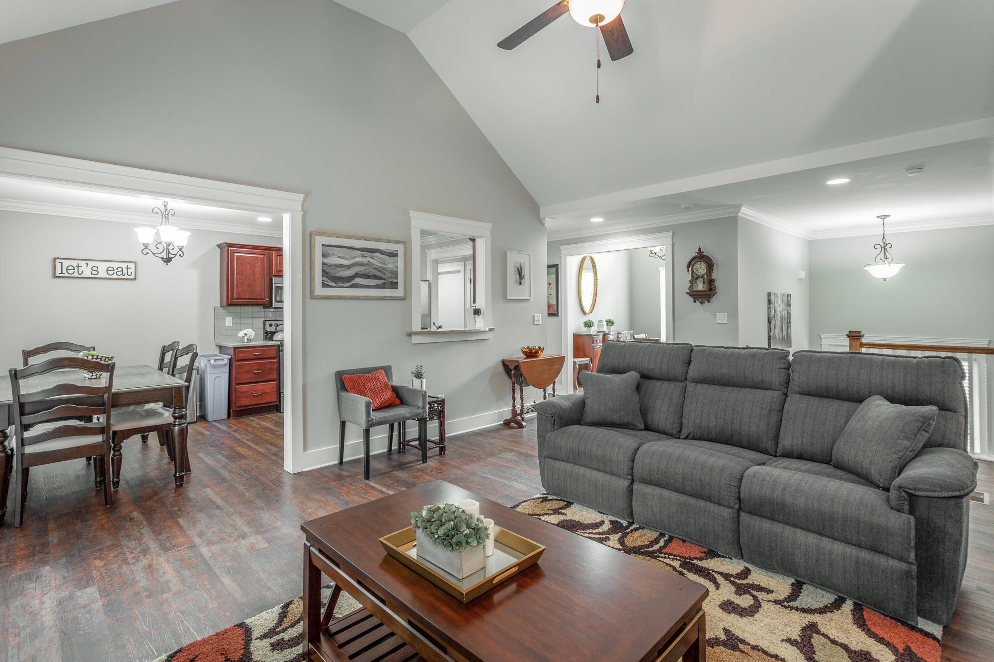 10565 Fielding Road, Unit 565 Ooltewah, TN 37363 - Photo 10 of 60 Living Room