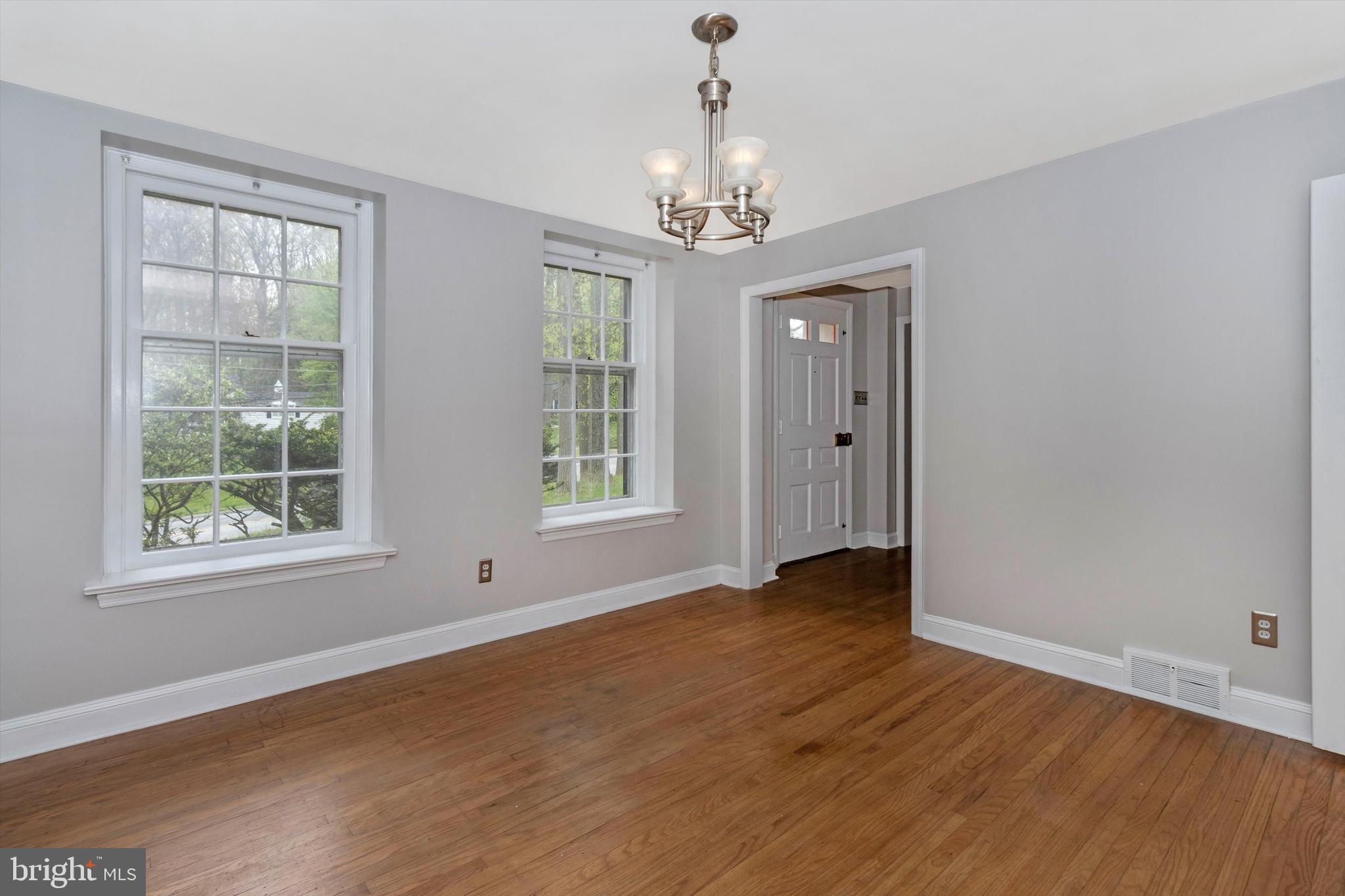 414 Devon State Road Devon, PA 19333 - Photo 7 of 38