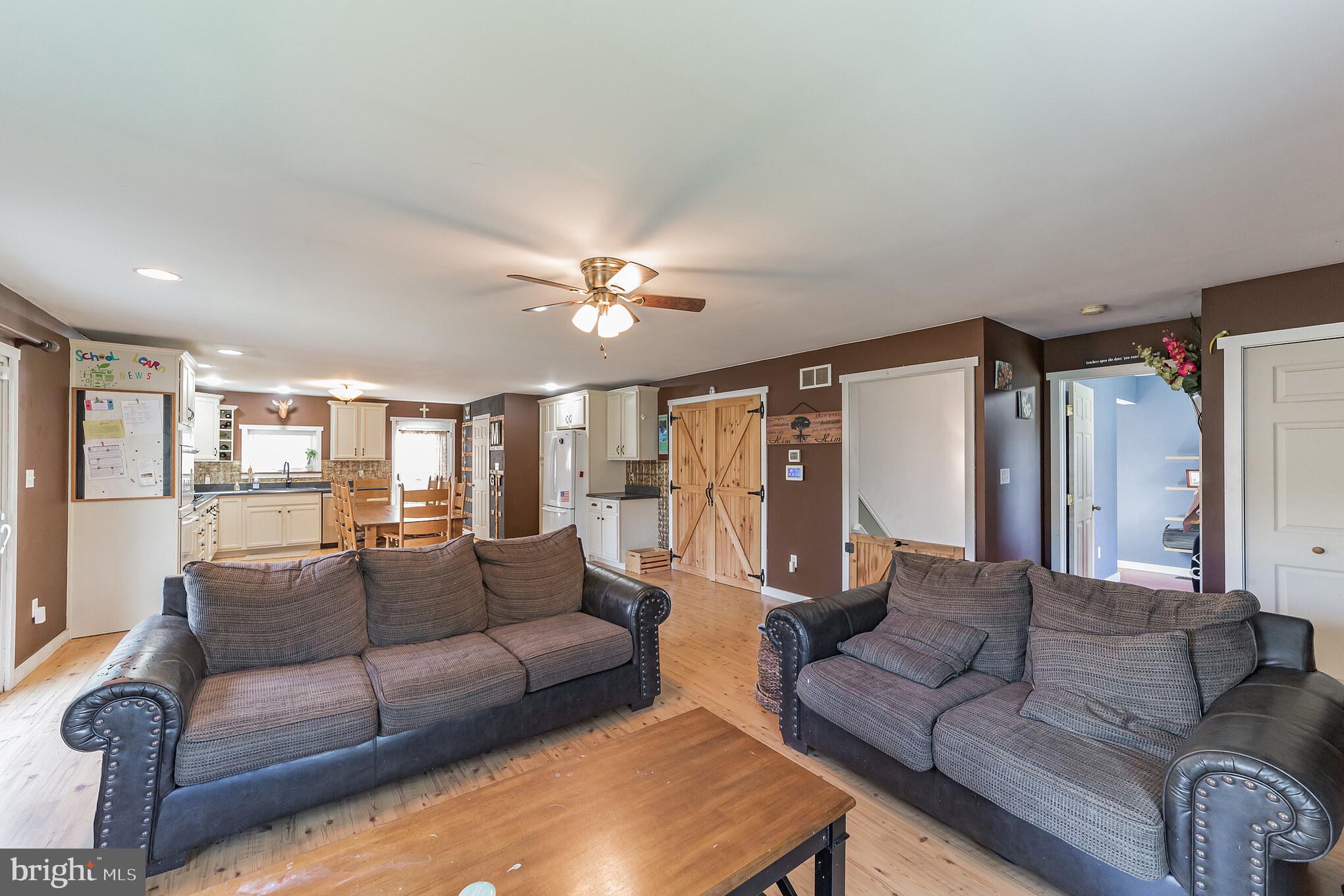 108 Bancroft Road Kennett Square, PA 19348 - Photo 11 of 36 Family room