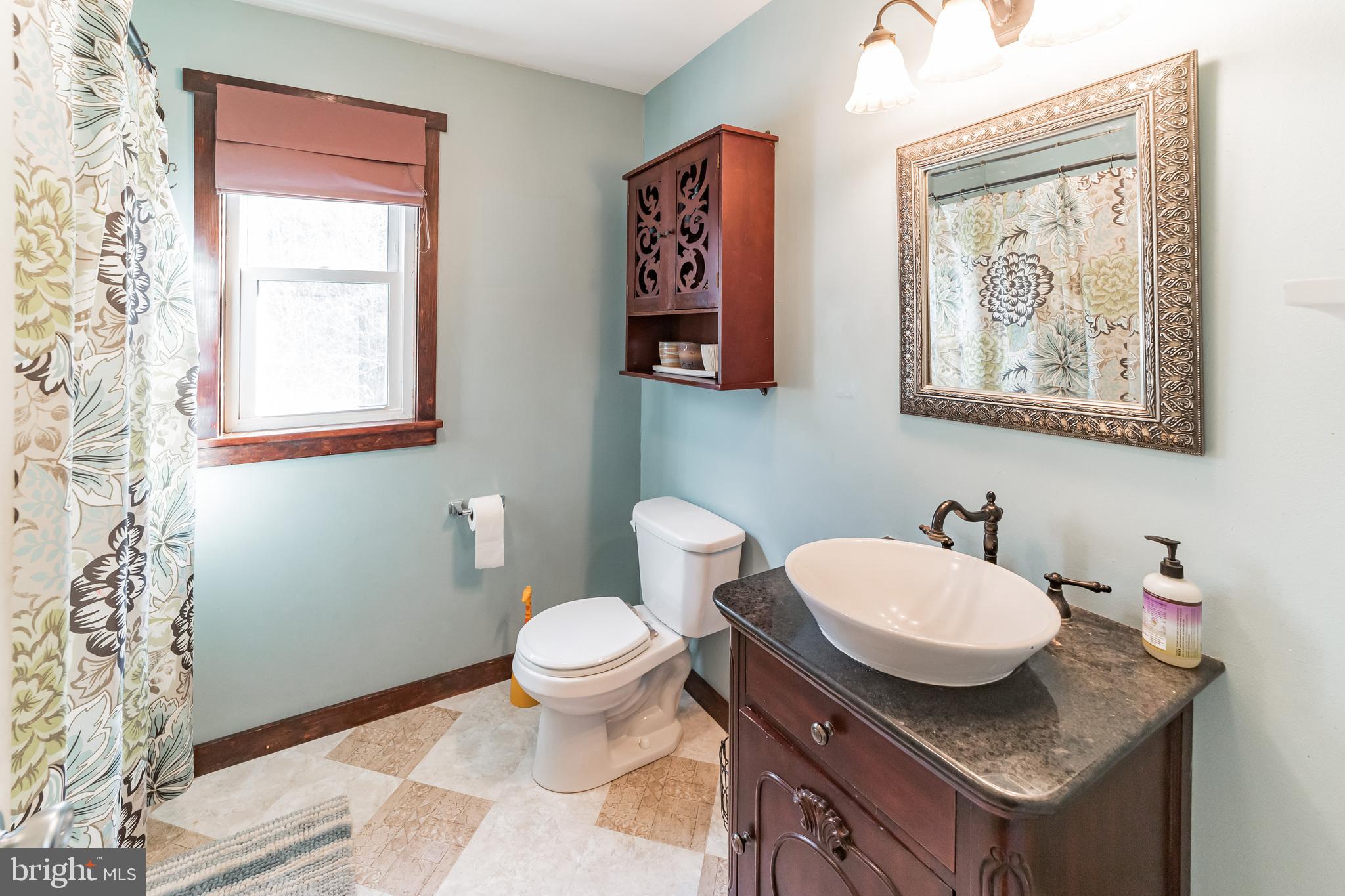 108 Bancroft Road Kennett Square, PA 19348 - Photo 20 of 36 Primary Bathroom