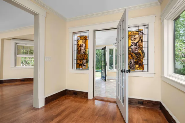 $3,990,000 | 419-425 York Street, York, ME 03909