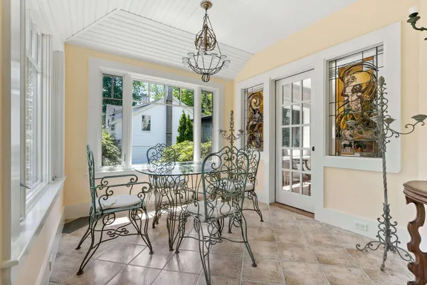 $3,990,000 | 419-425 York Street, York, ME 03909