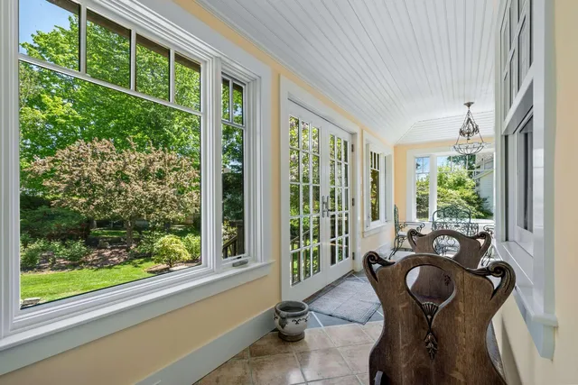 $3,990,000 | 419-425 York Street, York, ME 03909