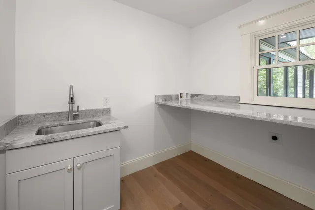 $3,990,000 | 419-425 York Street, York, ME 03909