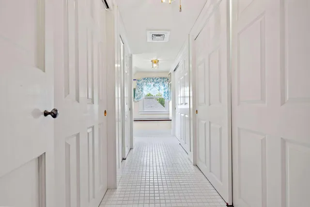 $3,990,000 | 419-425 York Street, York, ME 03909