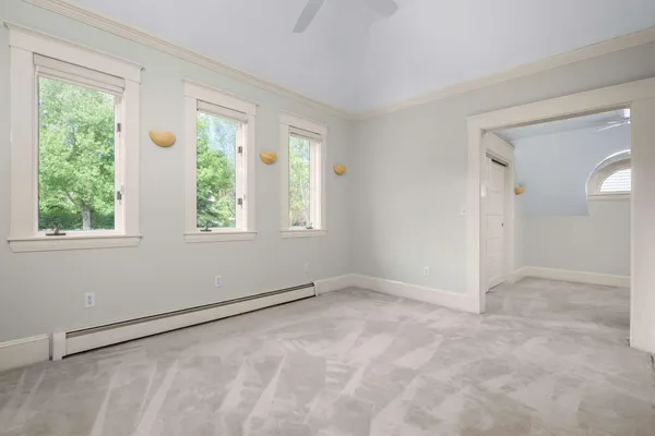 $3,990,000 | 419-425 York Street, York, ME 03909