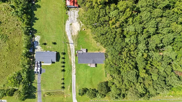 $400,000 | 8951 Hwy 76 Street West, Laurens, SC 29360