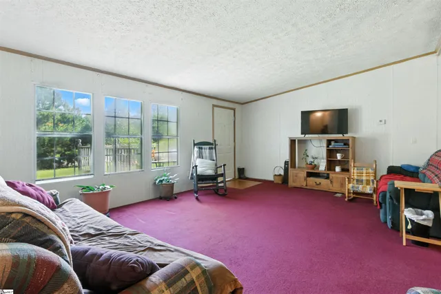 $400,000 | 8951 Hwy 76 Street West, Laurens, SC 29360