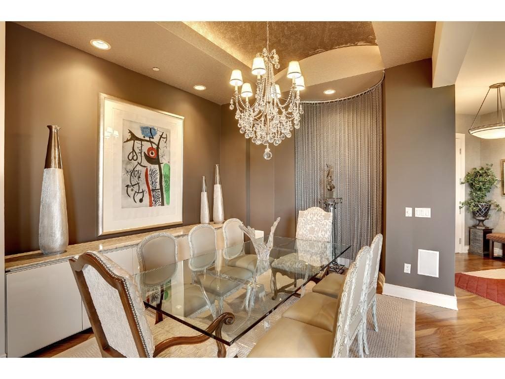 555 Oak Ridge Place, Unit 320 Hopkins, MN 55305 - Photo 11 of 24 Gallery Image 11