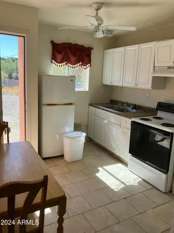 $369,900 | 553 West Esperanza Avenue, Ajo, AZ 85321