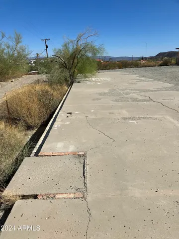 $369,900 | 553 West Esperanza Avenue, Ajo, AZ 85321