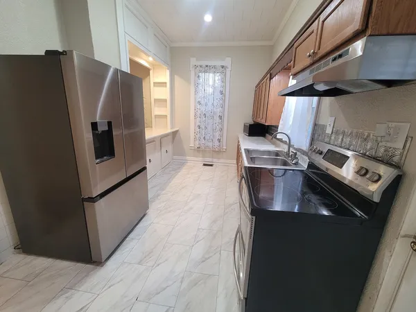 $112,500 | 410 East Main Street, McLeansboro, IL 62859