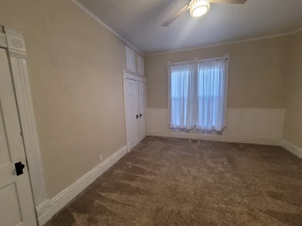 $112,500 | 410 East Main Street, McLeansboro, IL 62859