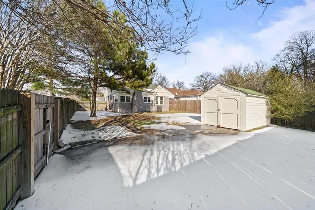 $275,000 | 381 Holmes Circle, Memphis, TN 38111