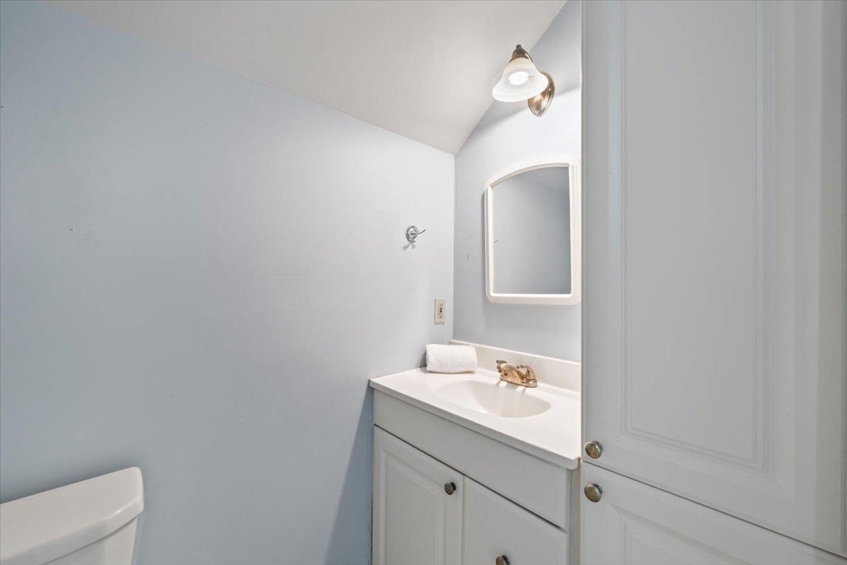 381 Holmes Circle Memphis, TN 38111 - Photo 8 of 36