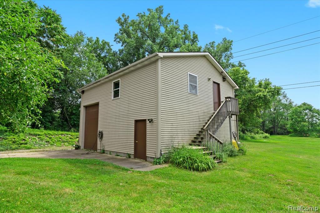 344 Chilson Road Howell, MI 48843 - Photo 28 of 30