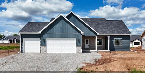 $489,000 | 8329 Marlo Avenue, Neenah, WI 54956