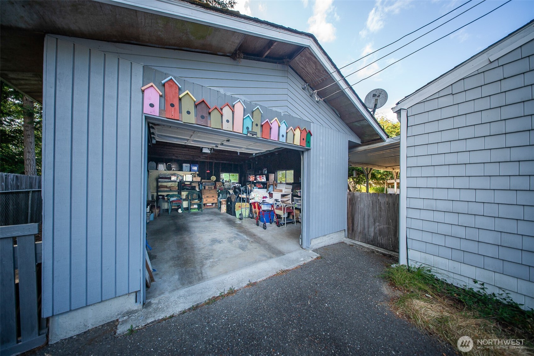 3132 Harris Road Southeast Port Orchard, WA 98366 - Photo 3 of 40 Gallery Image 3
