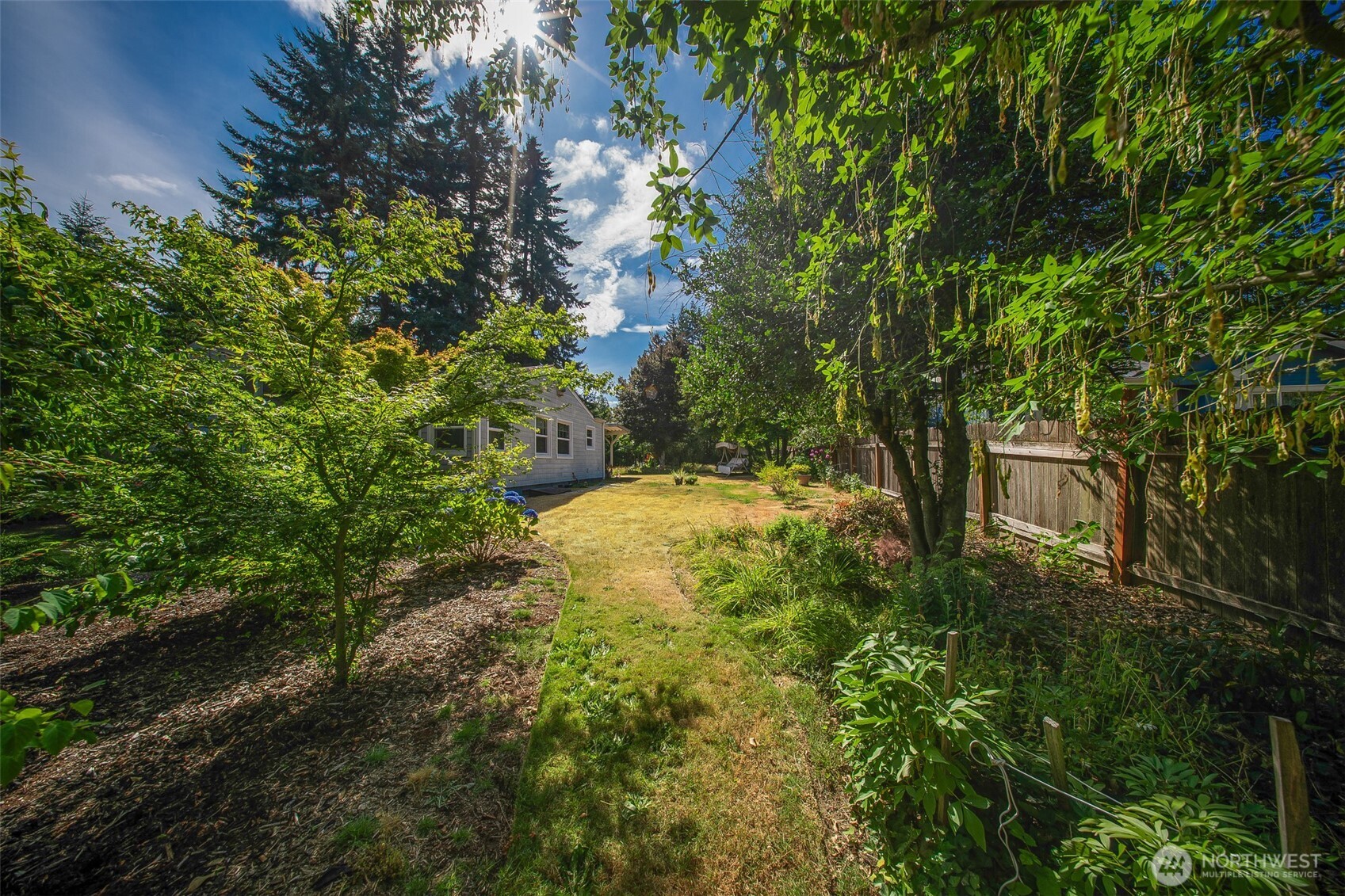 3132 Harris Road Southeast Port Orchard, WA 98366 - Photo 9 of 40 Gallery Image 9