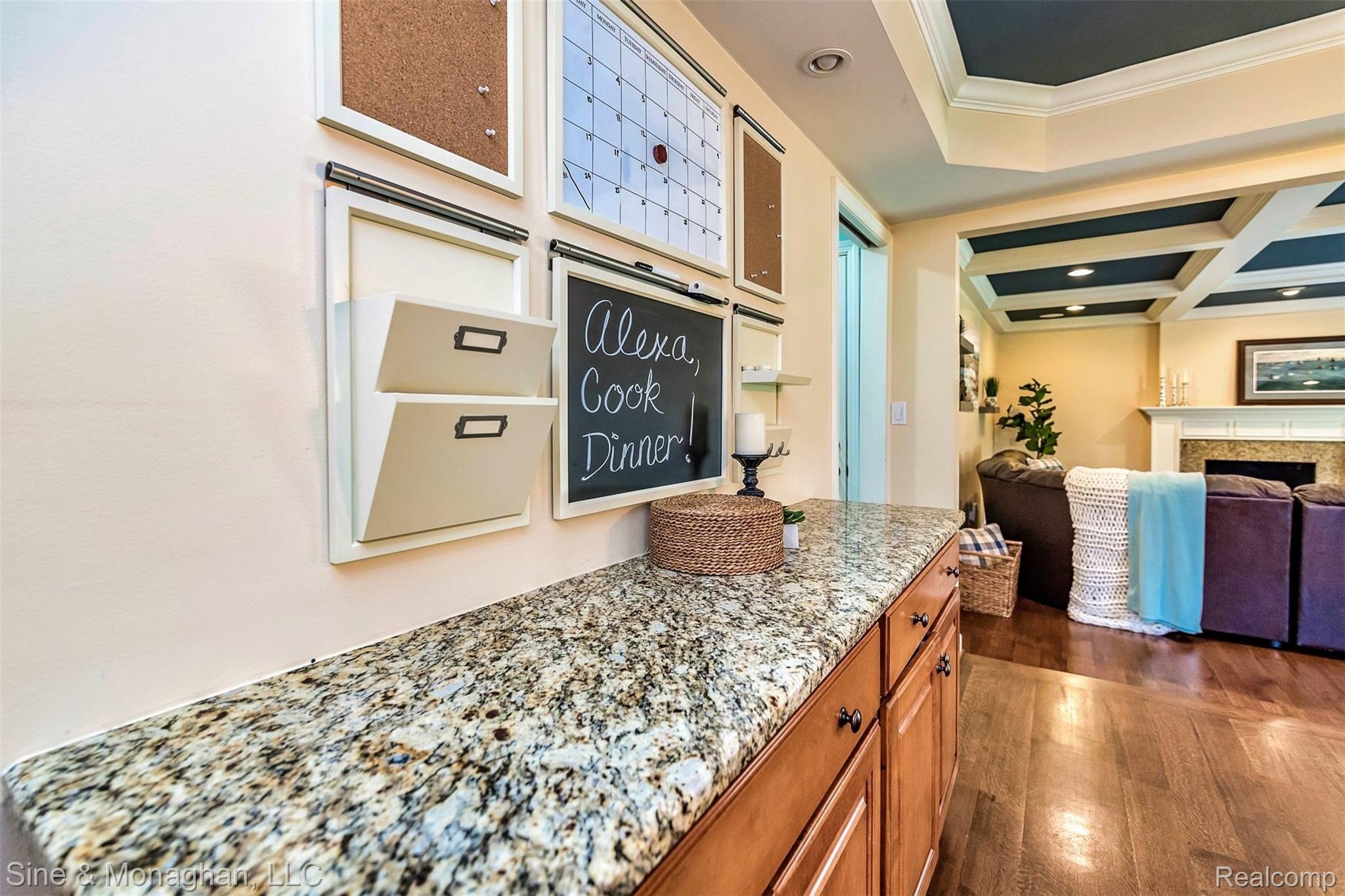 531 Shellbourne Drive Rochester, MI 48309 - Photo 20 of 51 Wonderful storage and space for serving when entertaining